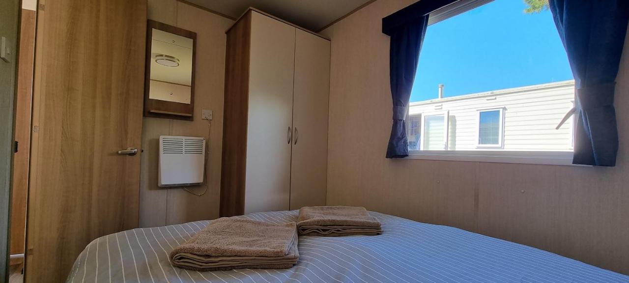 Holiday Caravan, Sleeps 6 - Hastings Holidays Hollington  Exterior photo